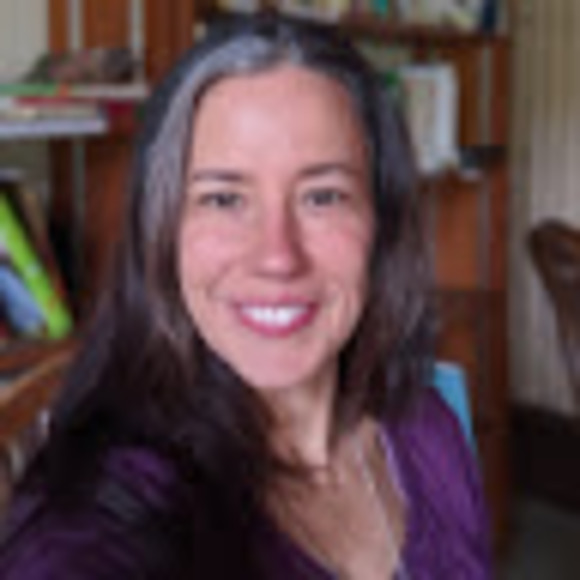 Meet your Posher, Jennifer - Picture 1 of 1